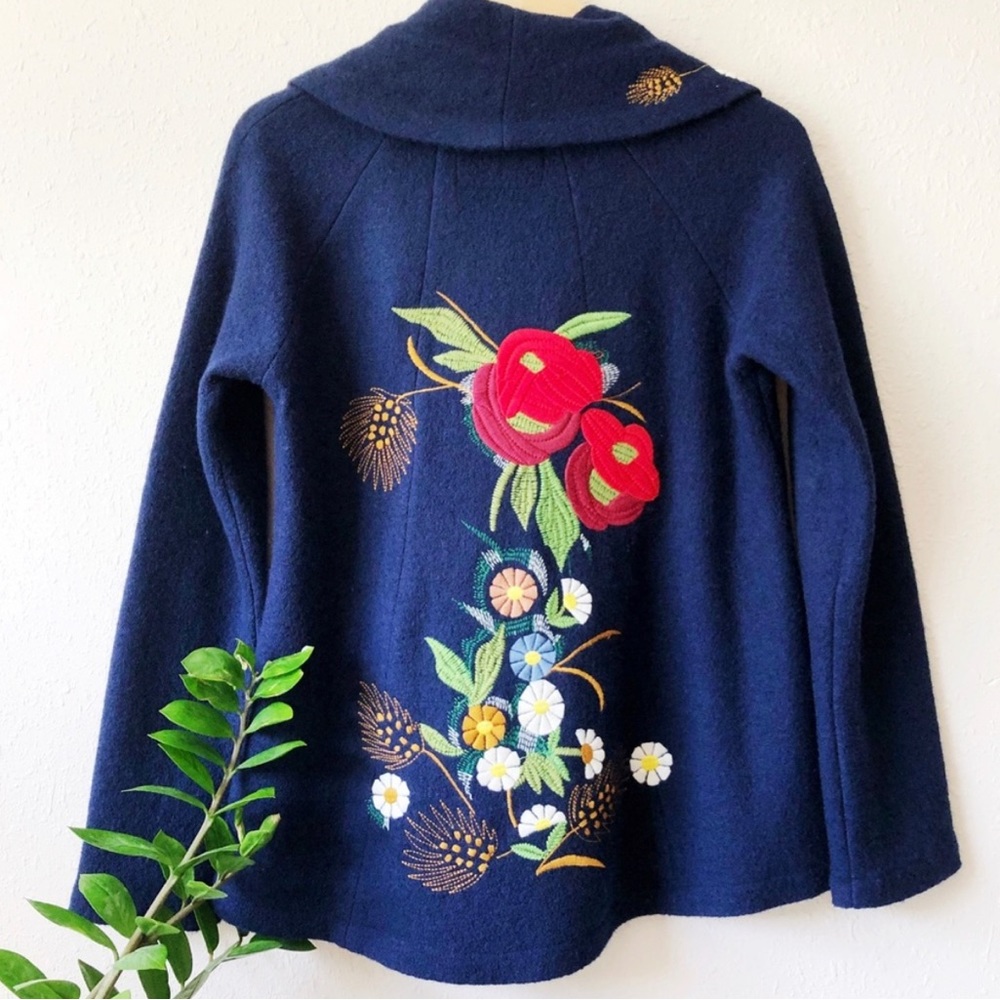 Rare** Angel of the North Harvest Embroidered Sweater Anthropologie Small